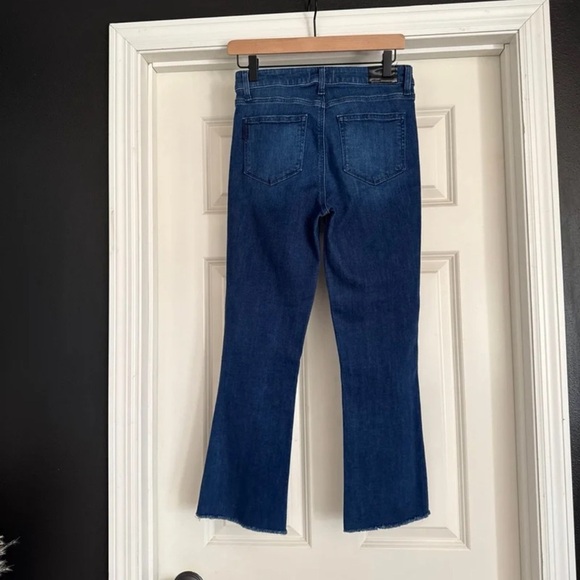 PAIGE Colette High-Rise Raw-Hem Crop Flare Jeans 
size 28 - Picture 7 of 12